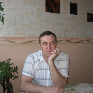 Парни в Перми: Александр, 66 - ищет девушку из Перми