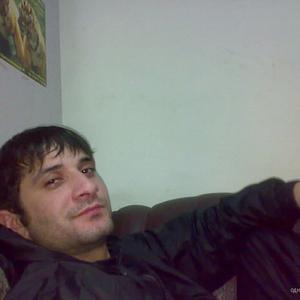 Казбек, 41 год, Артем