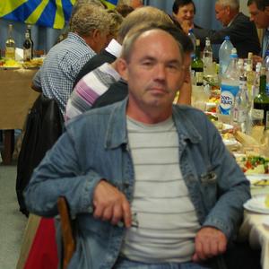 Валера, 68 лет, Челябинск