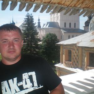 Парни в Ростове: Алексей, 43 - ищет девушку из Ростова