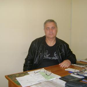 Виталий, 67 лет, Смоленск