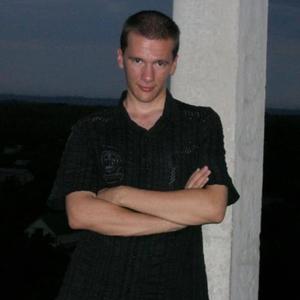 Вадим, 37 лет, Волжский