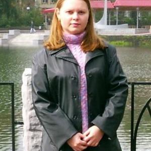 Девушки в Новоалтайске: Лилиана, 44 - ищет парня из Новоалтайска