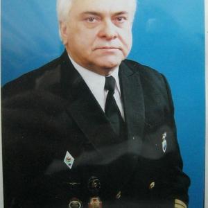 Гарри Амирагов, 82 года, Санкт-Петербург