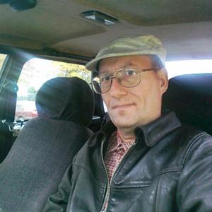 Парни в Петрозаводске: Андрей, 60 - ищет девушку из Петрозаводска