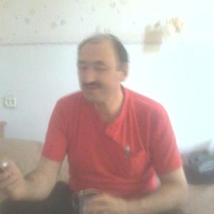 Александр, 62 года, Хабаровск
