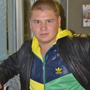 Руслан, 32 года, Саратов
