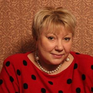 Ирина, 60 лет, Казань