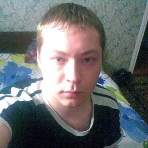 Василий, 39 лет, Киров