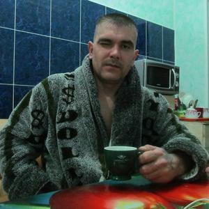 Парни в Ростовская: Сергей, 41 - ищет девушку из Ростовская