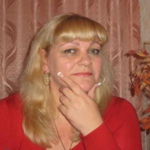 Елена, 65 лет, Воронеж