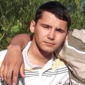 Парни в Нижнекамске: Рустем, 33 - ищет девушку из Нижнекамска