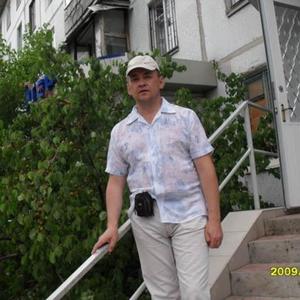 Андрей, 62 года, Тула