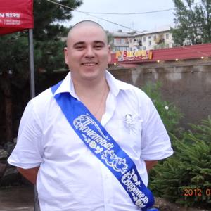 Евгений, 37 лет, Камень-Рыболов