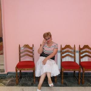 Девушки в Бугульме (Татарстан): Ирина, 65 - ищет парня из Бугульмы (Татарстан)