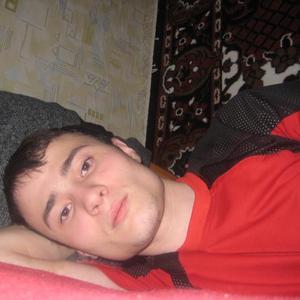 Рустам, 33 года, Муравленко