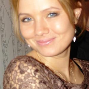 Юлия, 39 лет, Ивангород