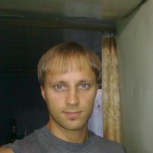 Дмитрий, 38 лет, Белово
