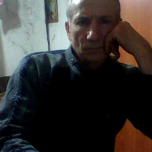 Валерий, 65 лет, Ейск