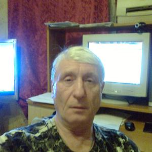 Леонид, 65 лет, Советский