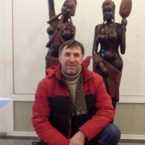 Парни в Волжске: Игорь, 64 - ищет девушку из Волжска