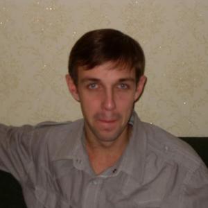Парни в Новочебоксарске: Александр, 39 - ищет девушку из Новочебоксарска
