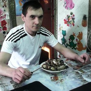 Парни в Черногорске: Петр Чернышенко, 39 - ищет девушку из Черногорска