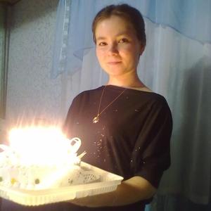 Елена, 32 года, Ижевск