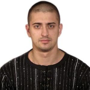 Олег, 42 года, Волжский