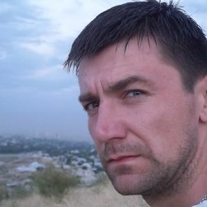 Анатолий, 40 лет, Камешково
