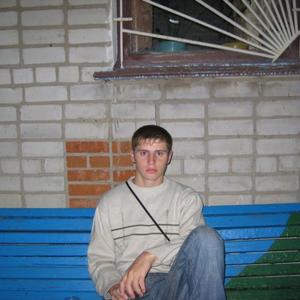 Антон, 38 лет, Киров