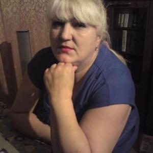 Фаина, 64 года, Москва