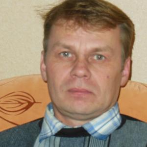 Парни в Владивостоке: Александр Сердобинцев, 53 - ищет девушку из Владивостока